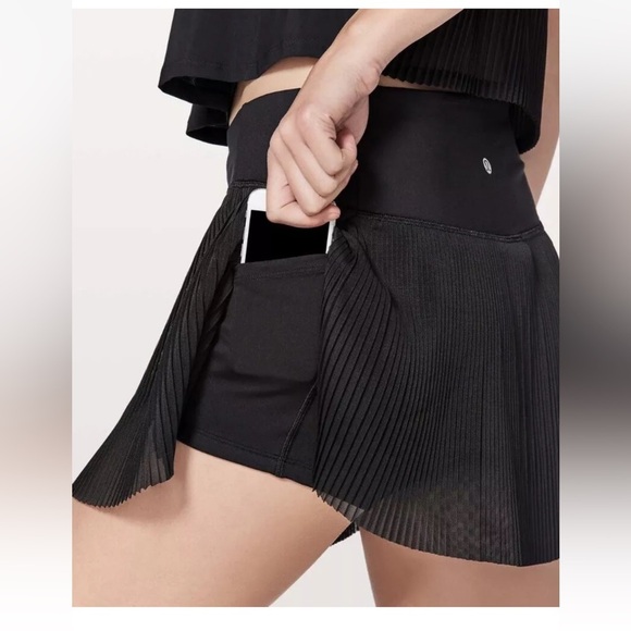 Lululemon Just Pleat It Skirt Skort in Black RARE tennis golf 🎾🏌🏼♀️ - Picture 5 of 9